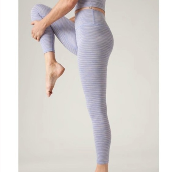 ATHLETA M Transcend Textured 7/8 Tight MediumSwallowtail Nova Textured - Picture 4 of 10